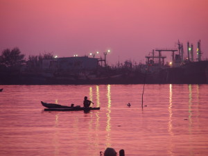 How do communities change with 24/7 energy? Indonesian and Australian scientists are working to find out. Credit: Max Richter