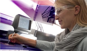 Ms Emilie Gauthier of the University of Queensland working on the degradable polyolefin project (Credit: Suzie Prestwidge Photography)