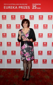 Lesley Hughes with her Australian Government Eureka Prize for Promoting Understanding of Australian Science Research trophy. (Mark Metcalfe/Getty Images)