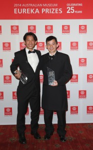 Steve Lee and Tri Phan, winners of the ANSTO Eureka Prize for Innovative Use of Technology. (Mark Metcalfe/Getty Images)