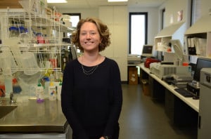 Dr Kathryn Davidson in the laboratory Dr Kathryn Davidson in the laboratory
