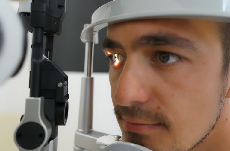 Can stem cells help save sight?