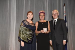 Principal Kath Ward, Suzy Urbaniak and Prime Minister Malcolm Turnbull (Photo credit: Prime Minister’s Prizes for Science)